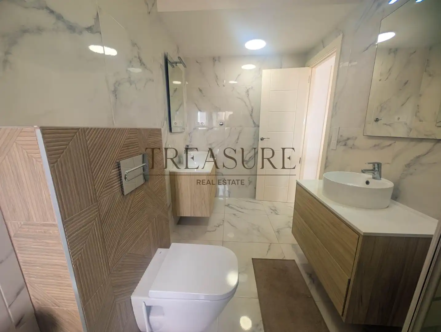 Bathroom of Houses for sale in La Manga del Mar Menor  with Air Conditioner, Private garden and Terrace