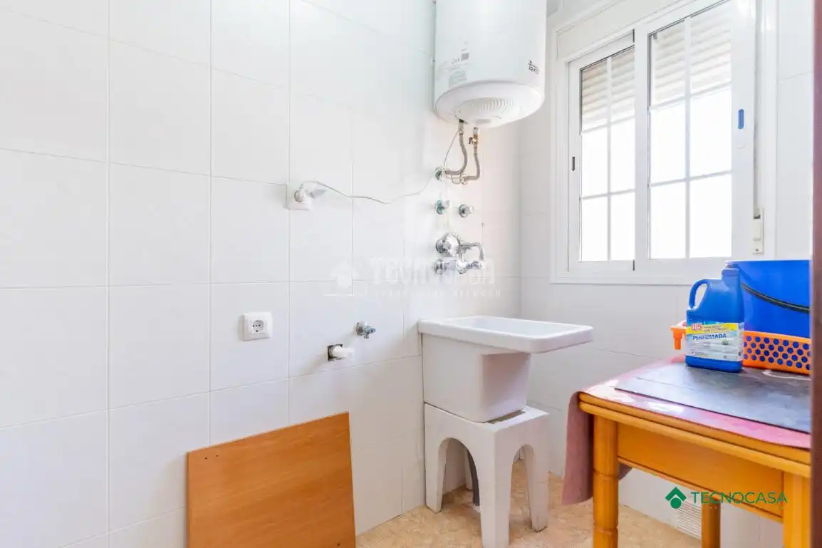 Badezimmer von Wohnung zum Verkauf in Vícar mit Klimaanlage, Heizung und Terrasse