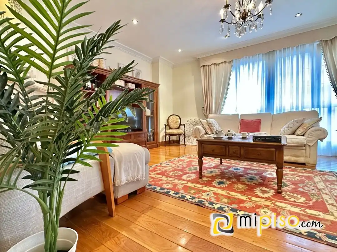 Casa bifamiliare con terrazza in vendita a HERMANDAD DONANTES SANGRE 34, imagen 4