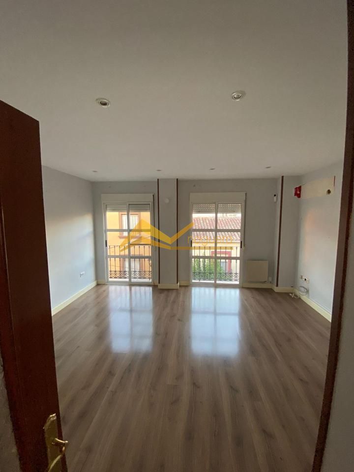 Living room of Flat for sale in Guarromán  with Heating and Balcony