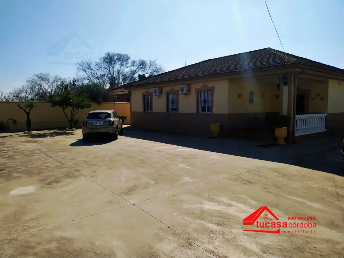 Exterior view of Country homes for sale in Córdoba  with Air Conditioner, Private garden and Storage room