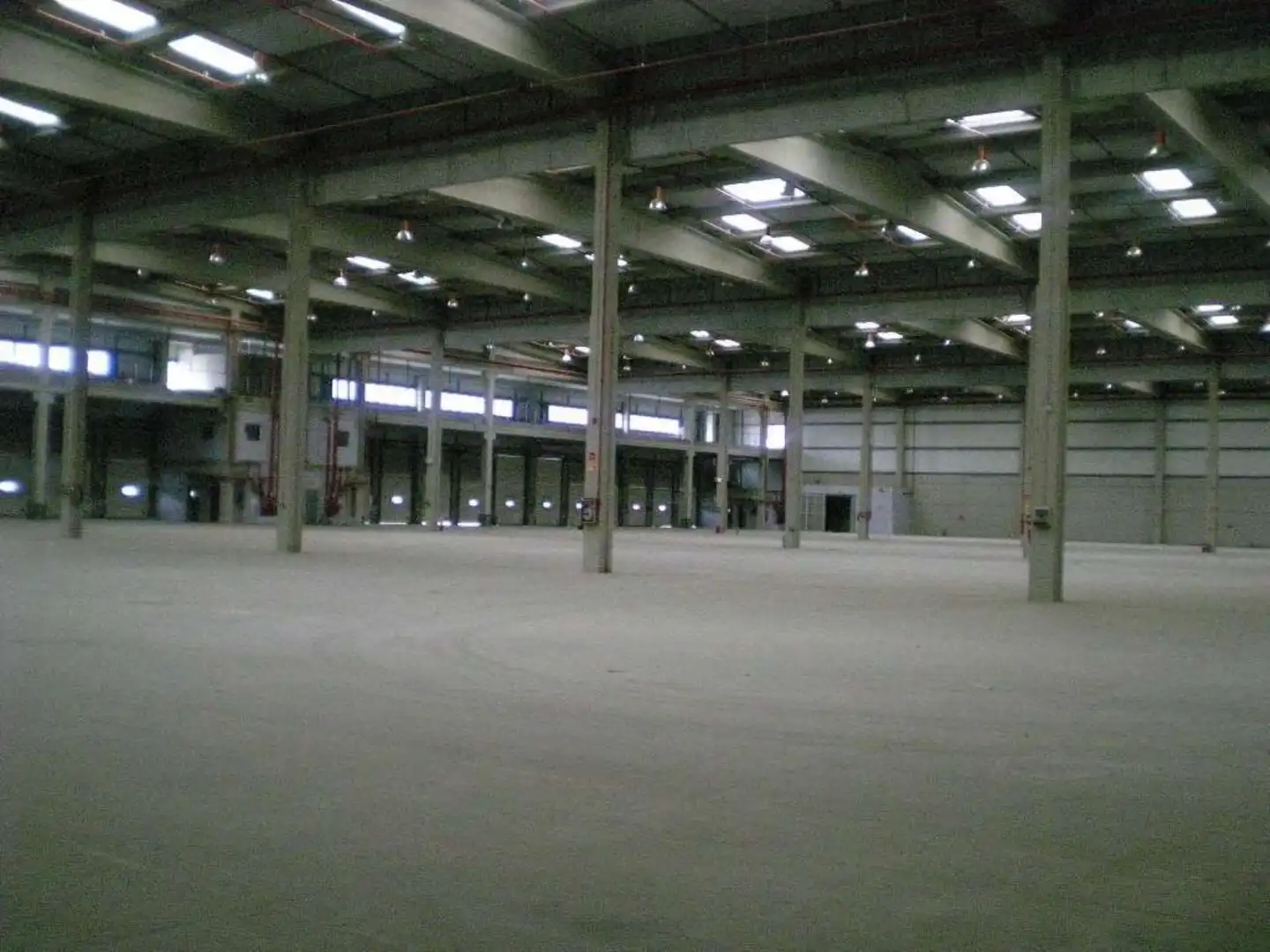 Nave industrial in affitto a Avenida Avenida Maestranza Aérea, imagen 4