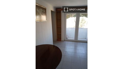 Foto 4 de Habitación en Simancas, Madrid Capital