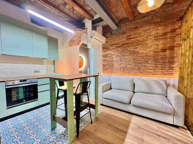 Estudio en Alquiler en Calle Atlàntida en La Barceloneta