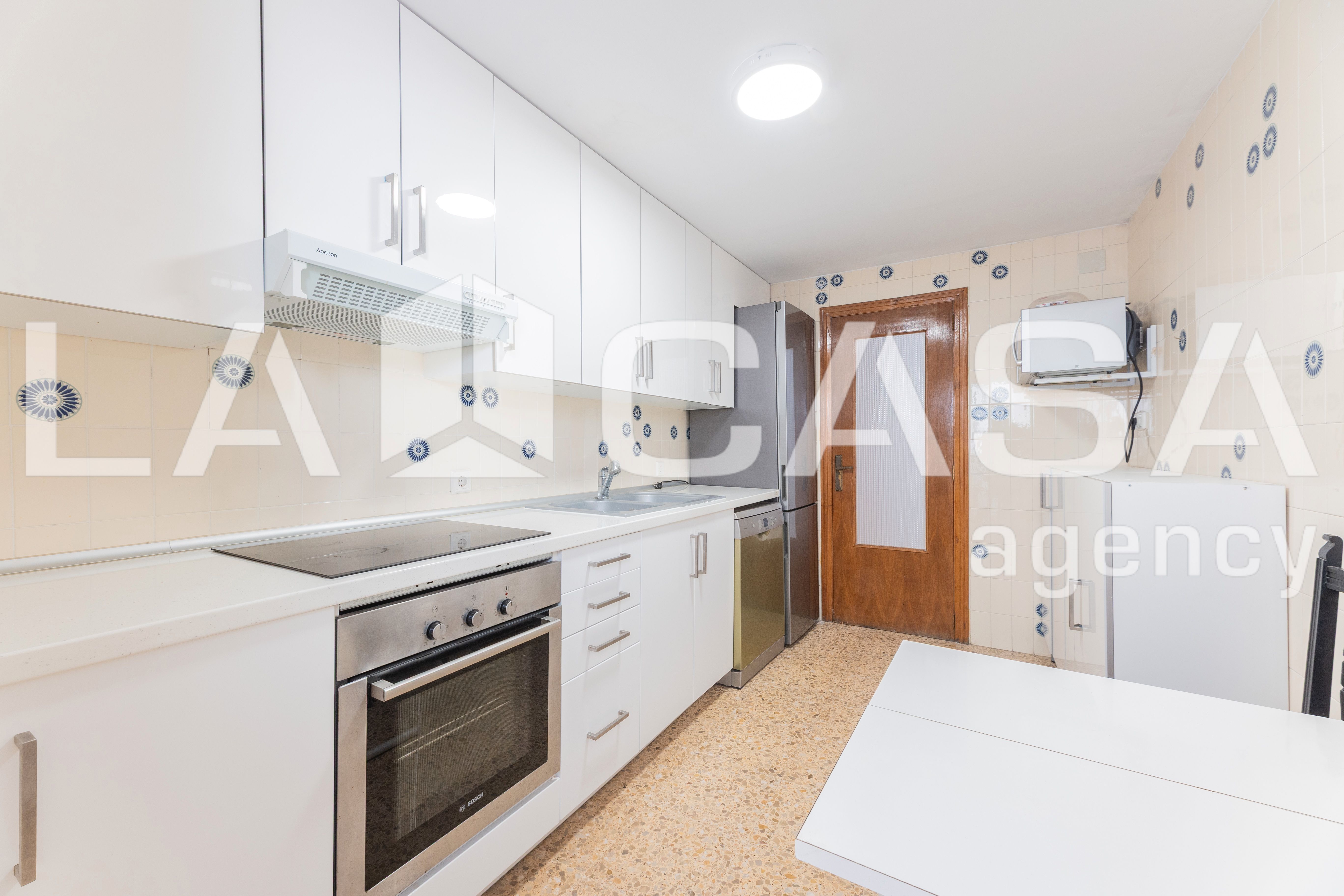 Kitchen of Flat for sale in  Valencia Capital  with Balcony