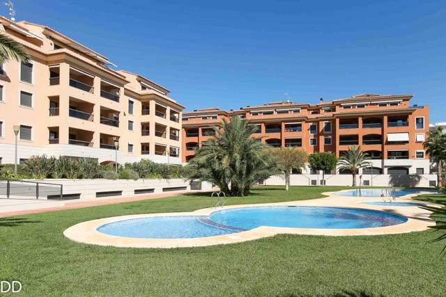 Apartamento en Alquiler en Les Bassetes - El Marjal