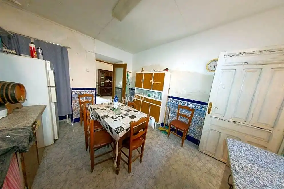 Country homes for sale in centro, Arboleas