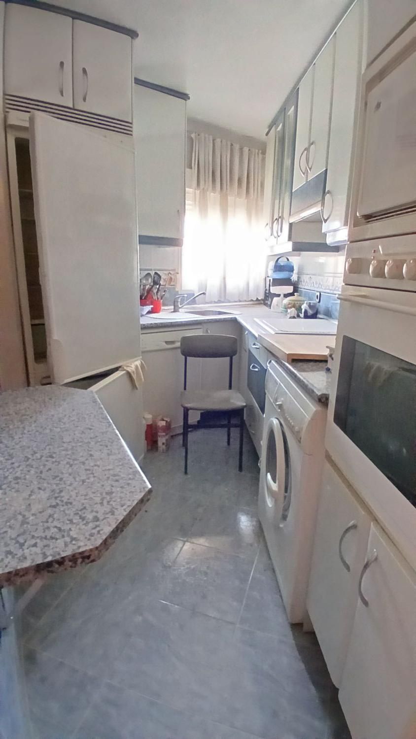 Kitchen of Flat for sale in  Madrid Capital  with Heating and Terrace