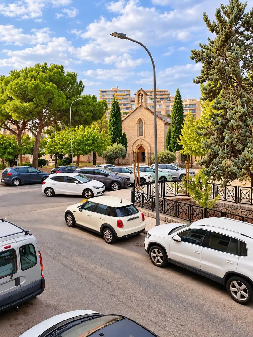 Aparcament de Apartament de lloguer en Ponent
