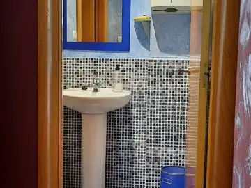 Bany de Local de lloguer en Zaragoza amb Aire condicionat