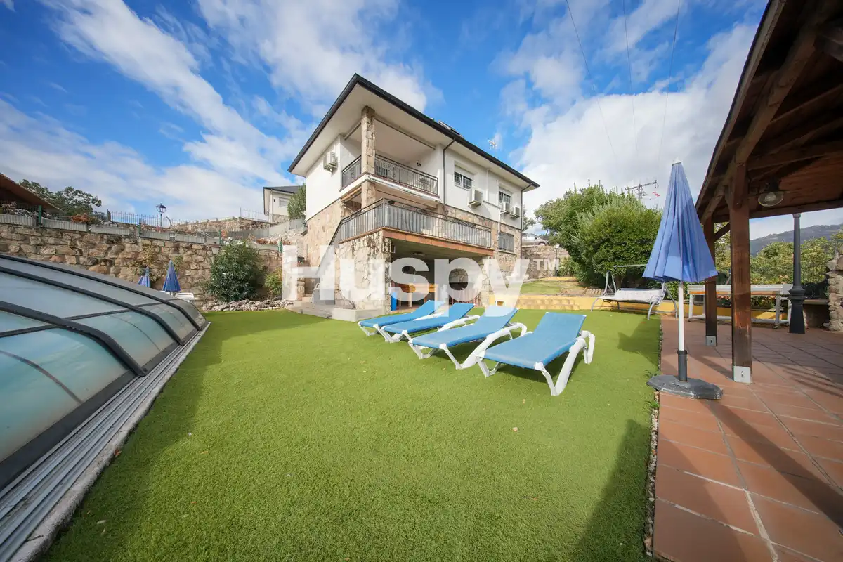 Detached house with terrace for sale in Calle el Ejido, imagen 2