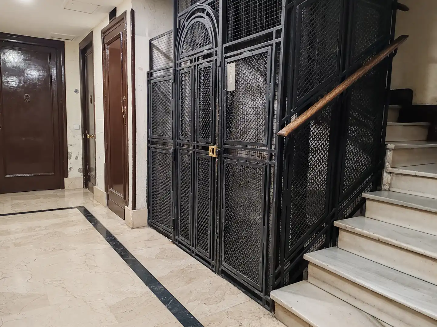 Piso en venta en Madrid con Amueblado, Lavadora y Microondas