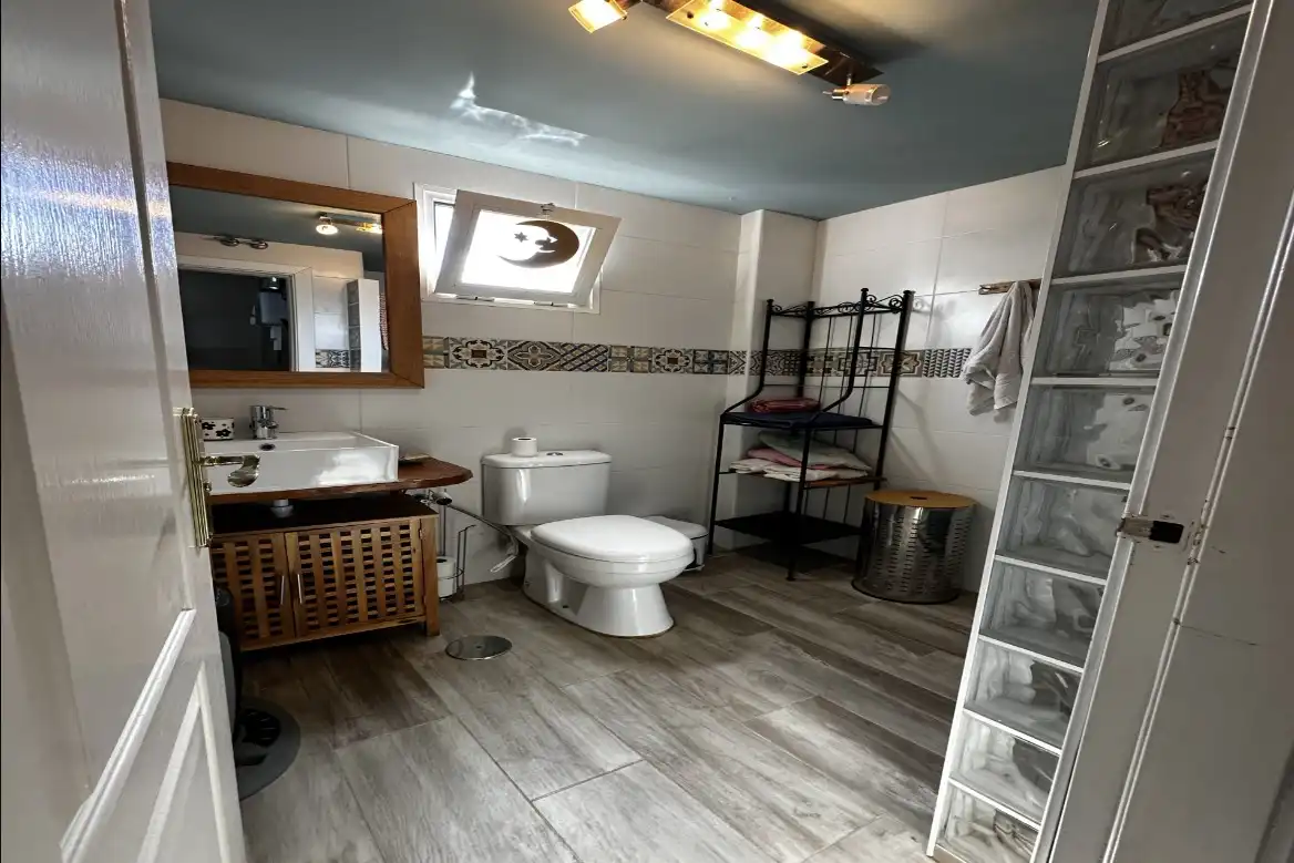 Bathroom of Detached homes for sale in Marbella  with Air Conditioner, Heating and Private garden