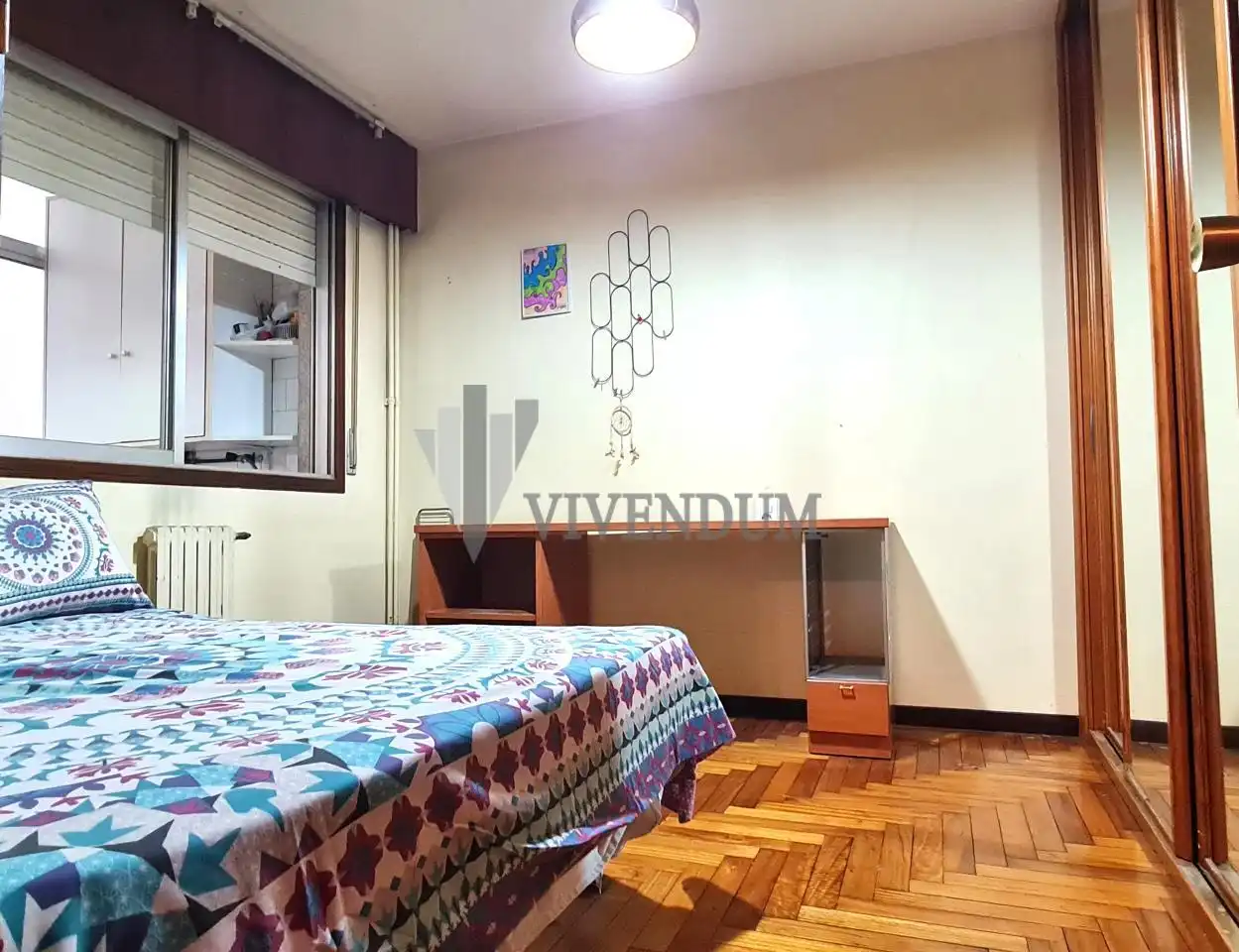 Habitación de Piso en venta en Vigo  con Calefacción, Parquet y Terraza