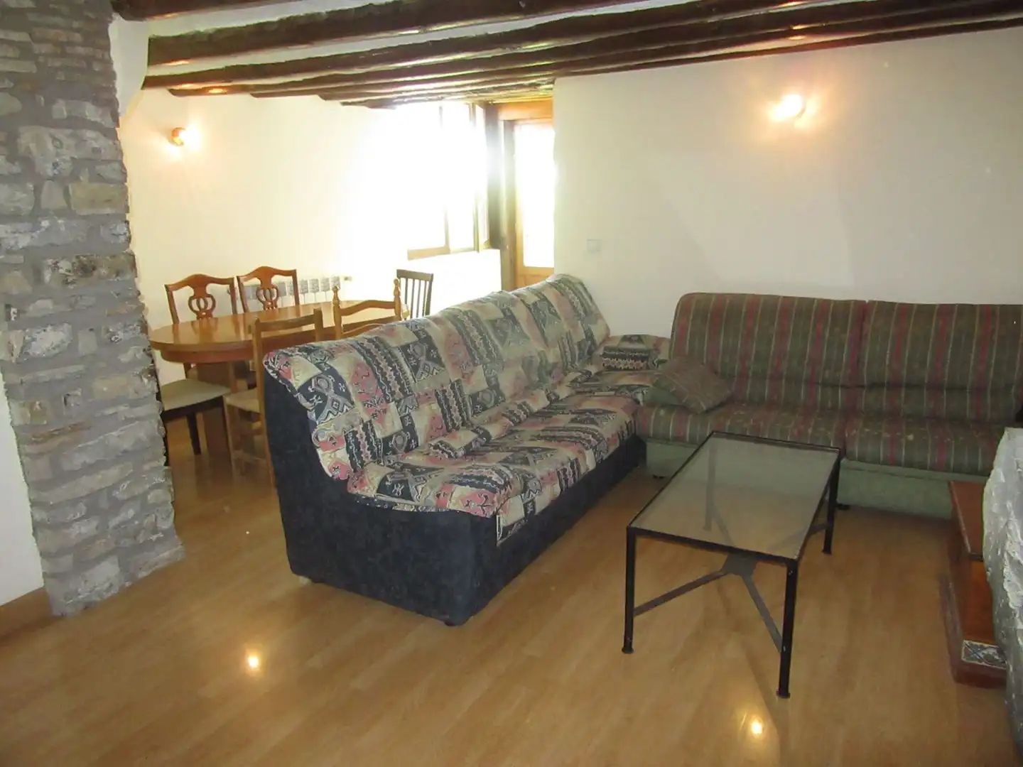 Sala d'estar de Casa o xalet en venda en Canal de Berdún amb Jardí privat i Traster