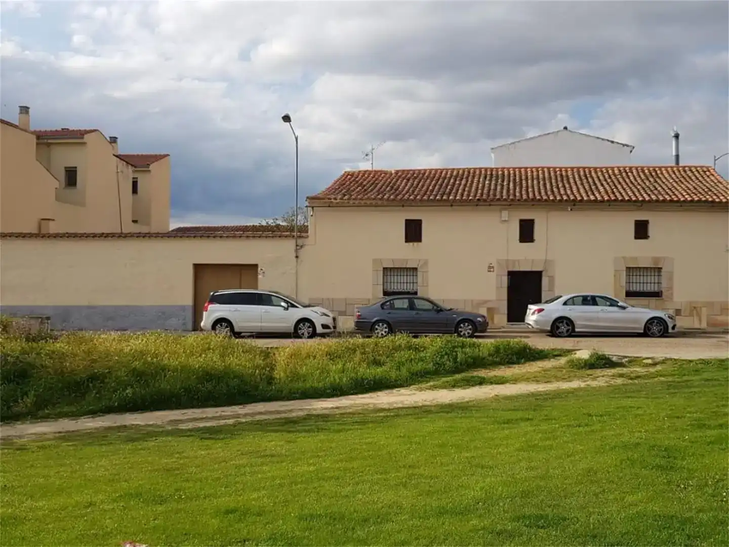 Vista exterior de Casa o xalet en venda en San José Obrero