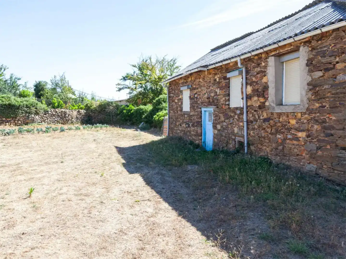 Finca rústica en venta en Lucillo con Jardín privado, Trastero y Balcón