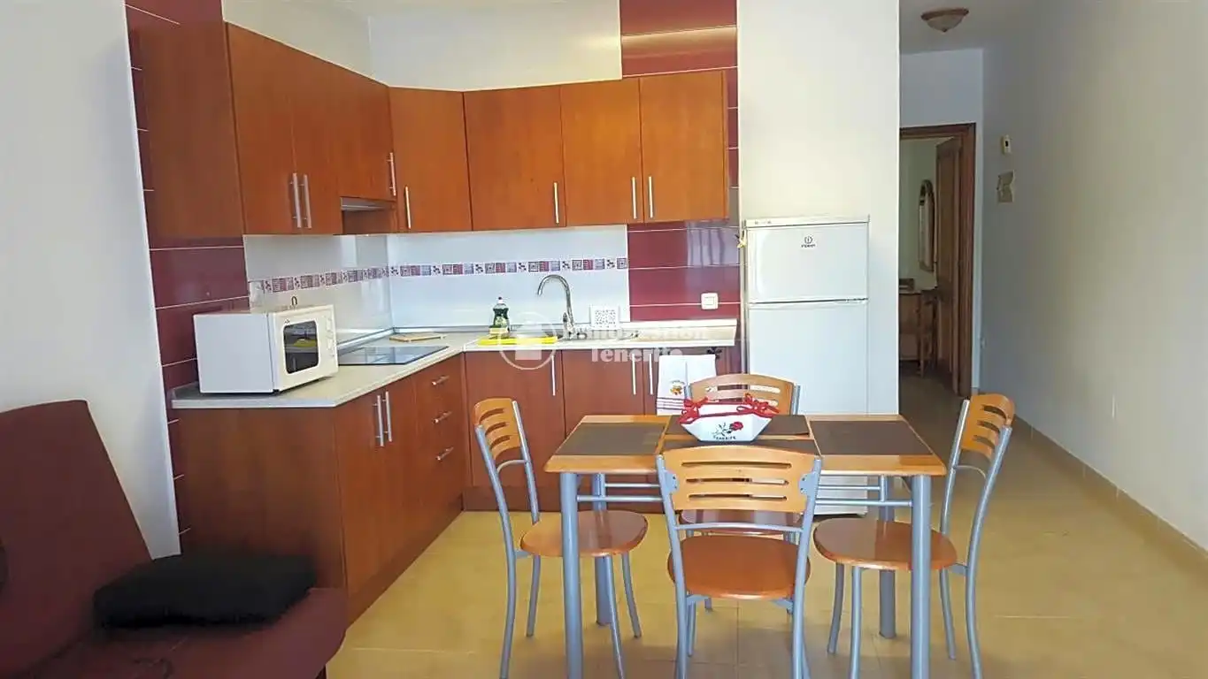 Cocina de Apartamento de alquiler en Arona con Terraza, Amueblado y Balcón