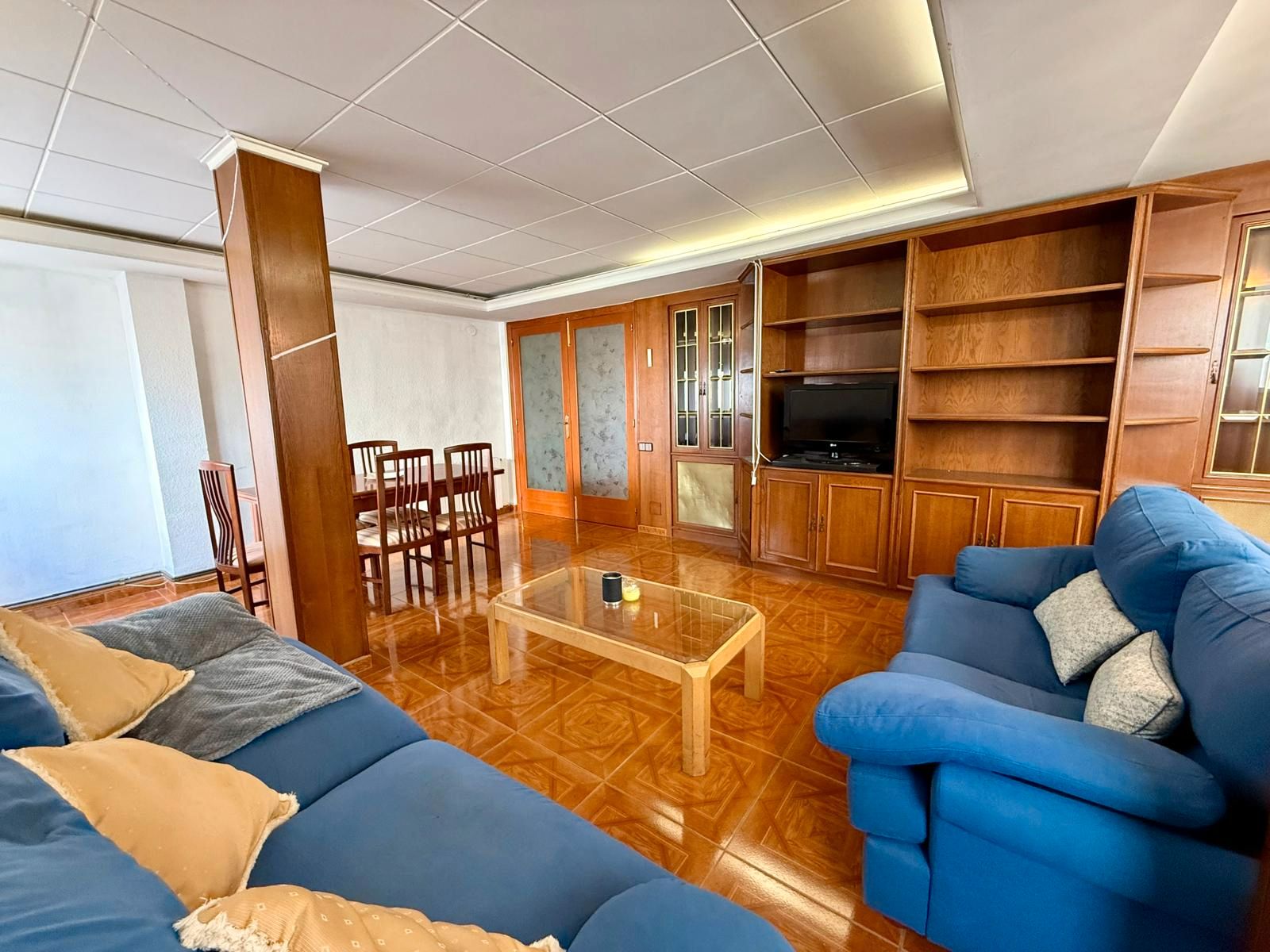 Sala de estar de Piso en venta en  Valencia Capital con Calefacción y Piscina comunitaria