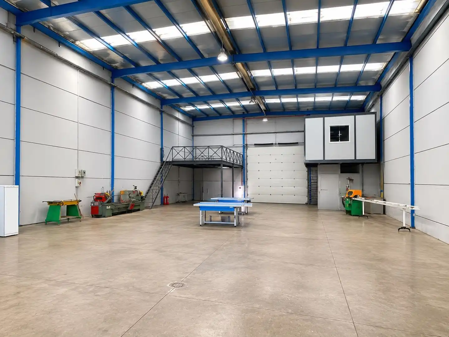 Industrial buildings for sale in Arico