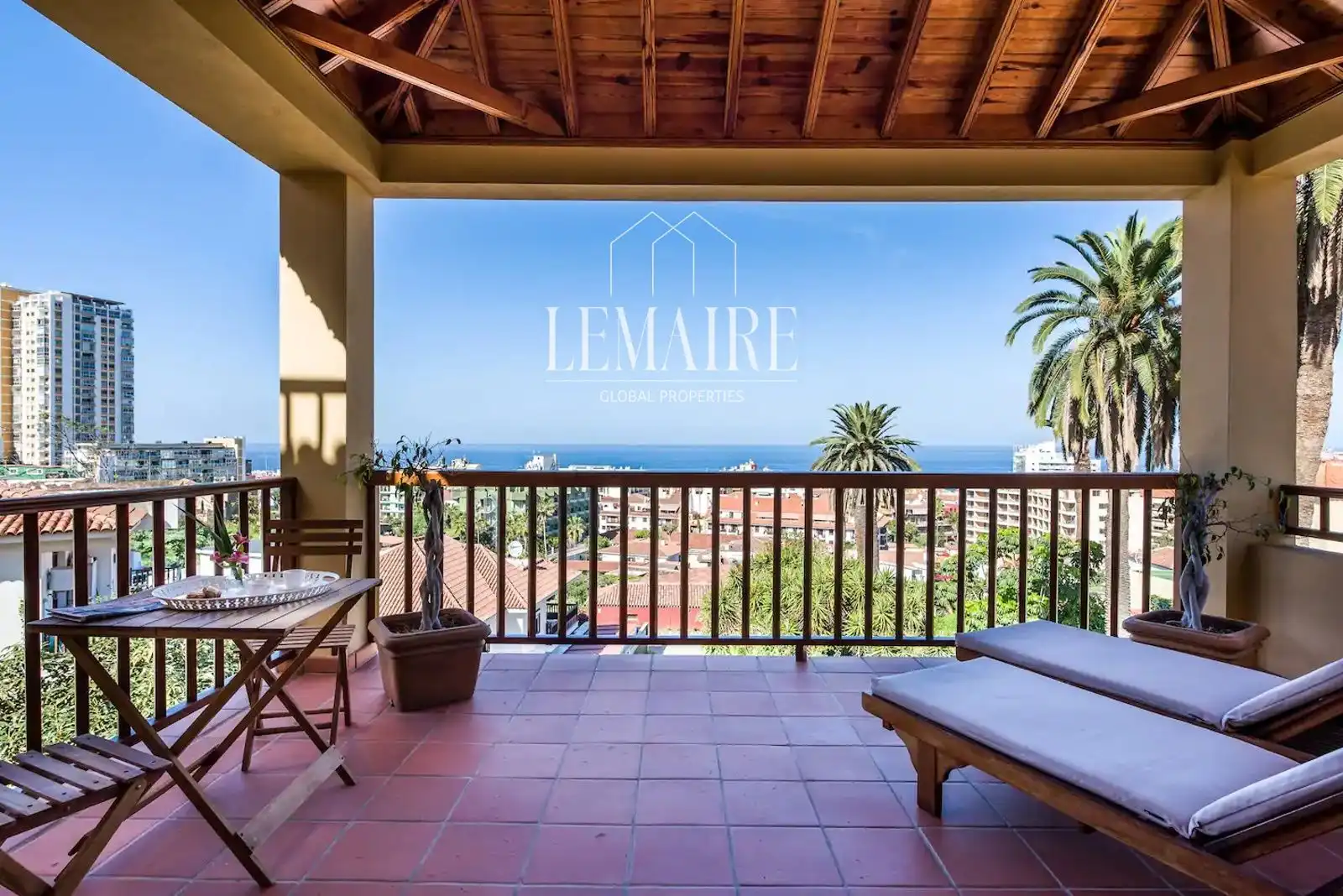 Terrassa de Casa o xalet en venda en Playa Jardín