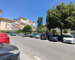 Aparcament de Local de lloguer en  Sevilla Capital amb Aire condicionat