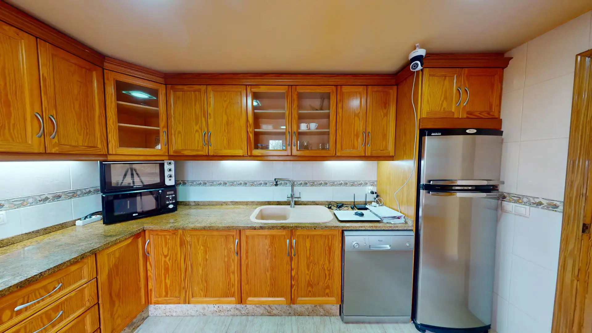 Cocina de Casa o chalet en venta en Alicante / Alacant con Aire acondicionado, Jardín privado y Terraza