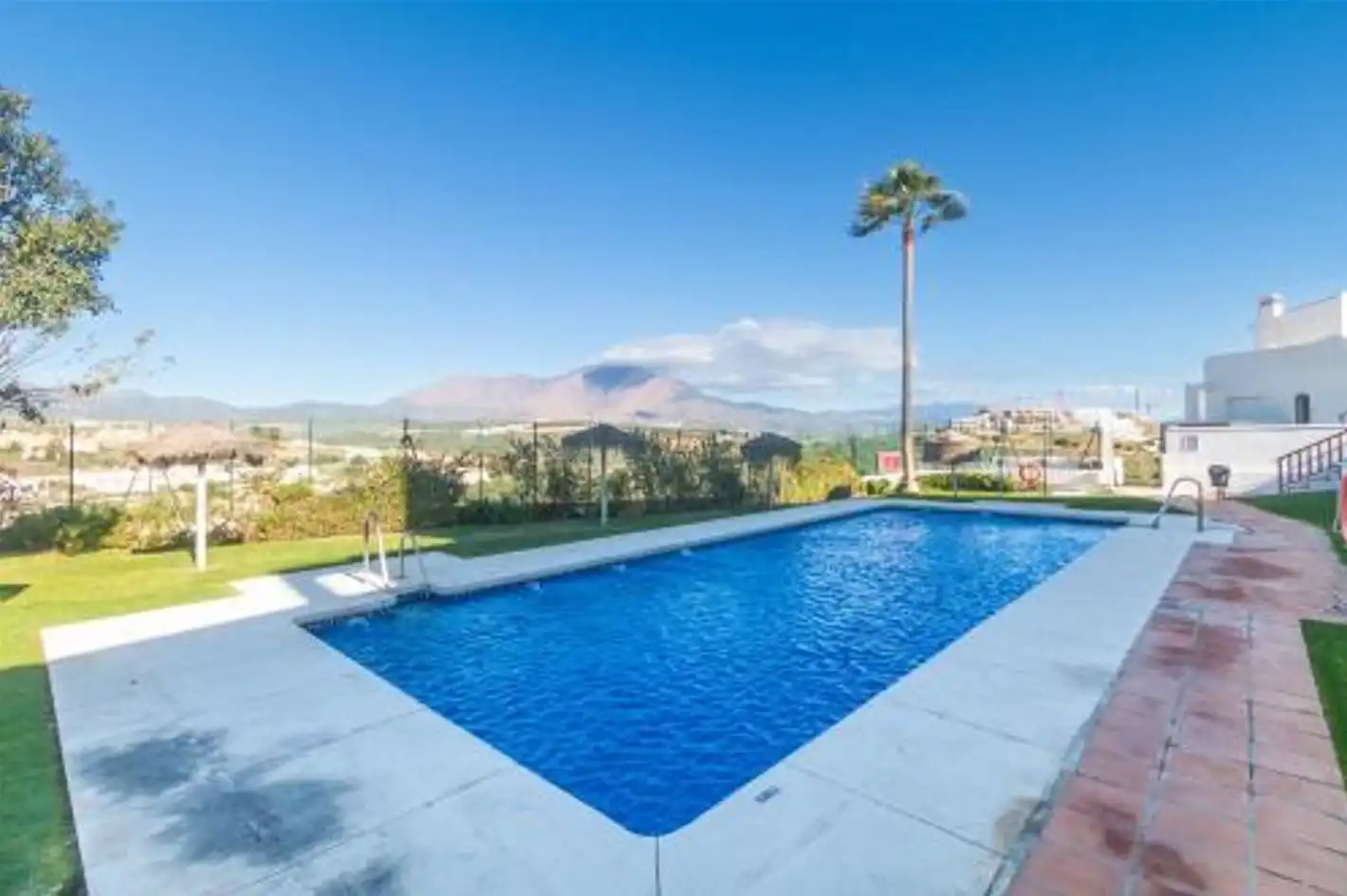 Swimming pool of Duplexes for rent in Casares  with Air Conditioner, Heating and Terrace