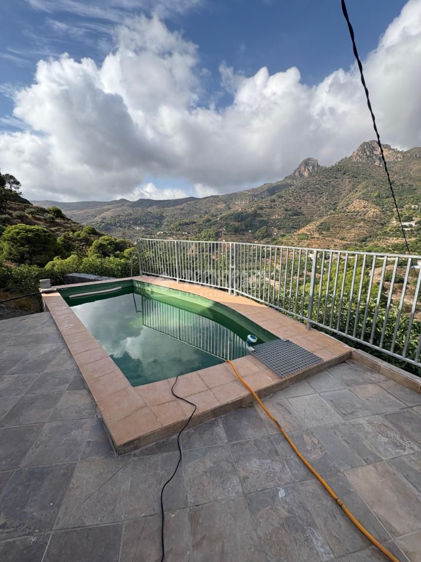 Piscina de Pis en venda en Almuñécar