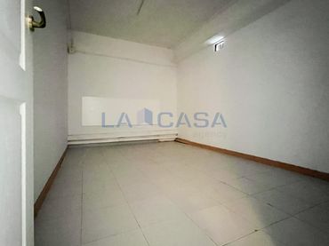 Oficina amb ascensor en venda a Carrer de València