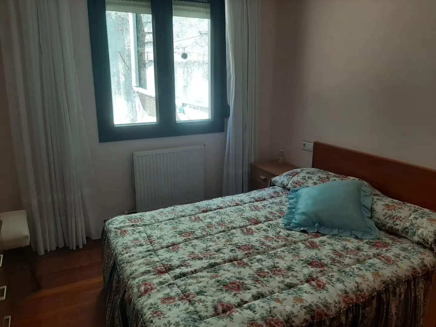 Schlafzimmer von Wohnung zum Verkauf in Elantxobe mit Terrasse, Ofen und Balkon