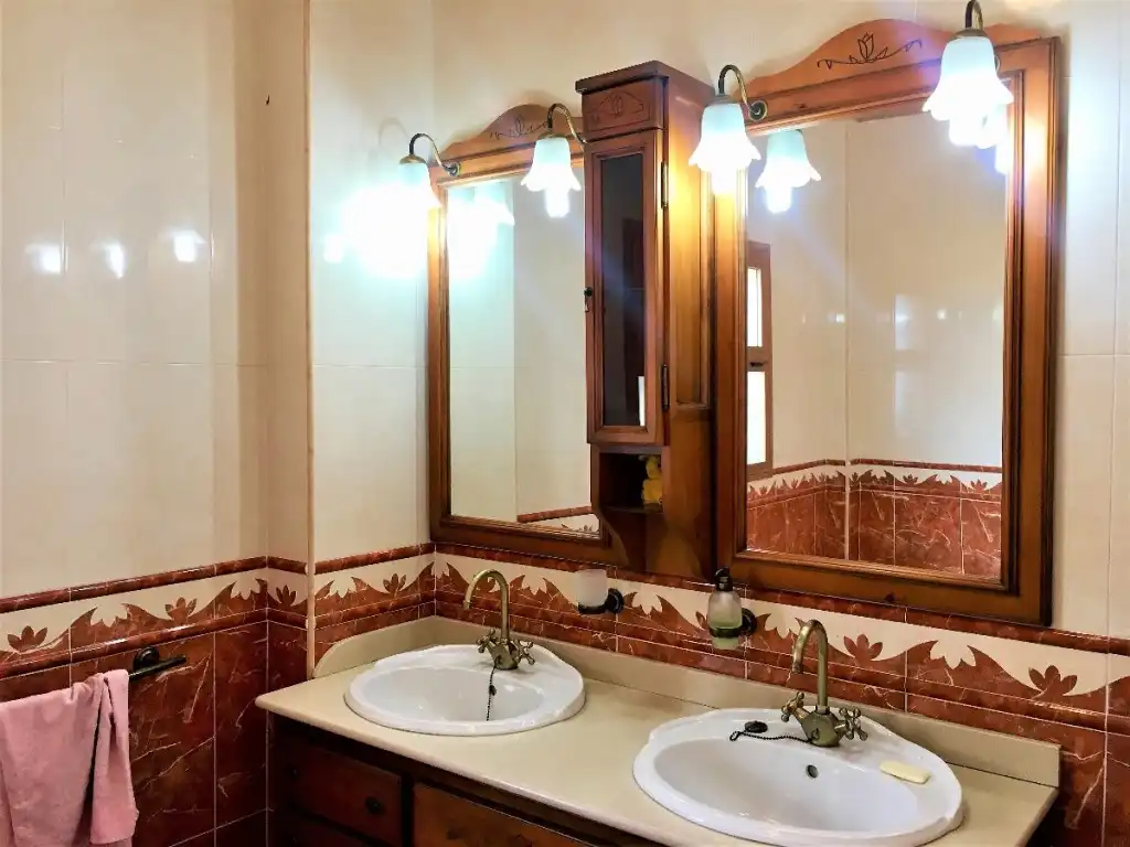 Baño de Finca rústica en venta en Sedella con Calefacción, Terraza y Piscina