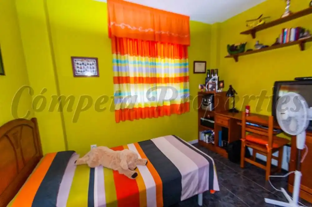 Maison avec terrasse à vendre à Cómpeta, imagen 5