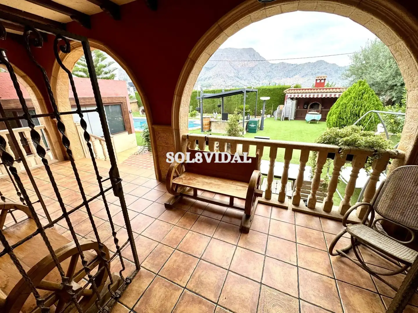 Jardí de Casa o xalet en venda en Orihuela amb Aire condicionat, Calefacció i Jardí privat