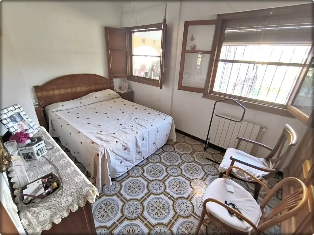 Houses for sale in Potries
