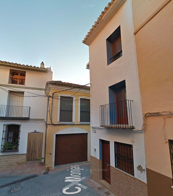 Houses for sale in Carrer de Fra Domingo Pitarch, Artana