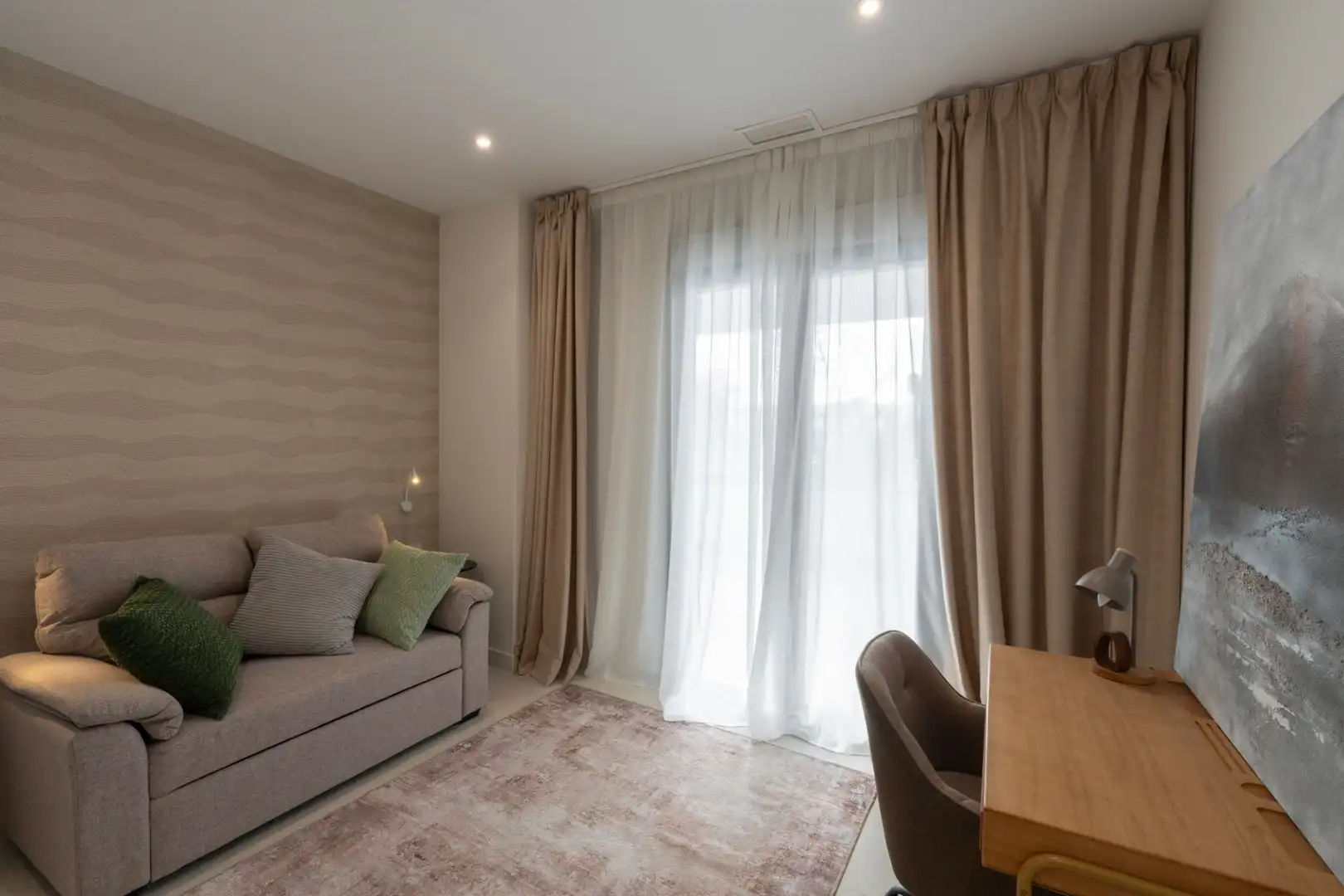 Habitación de Apartamento en venta en Marbella con Terraza, Amueblado y Balcón