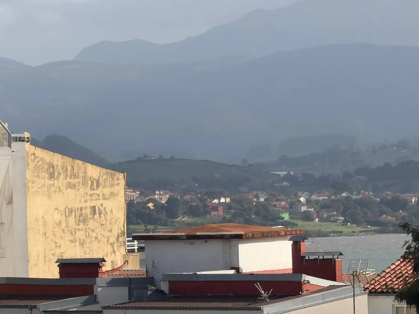 Vista exterior de Piso en venta en Santander con Calefacción y Terraza