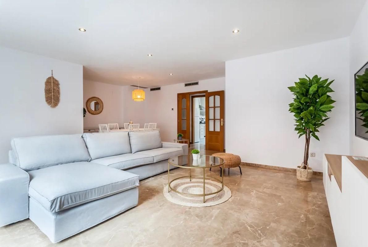 Living room of Flat for sale in  Valencia Capital  with Air Conditioner, Heating and Private garden