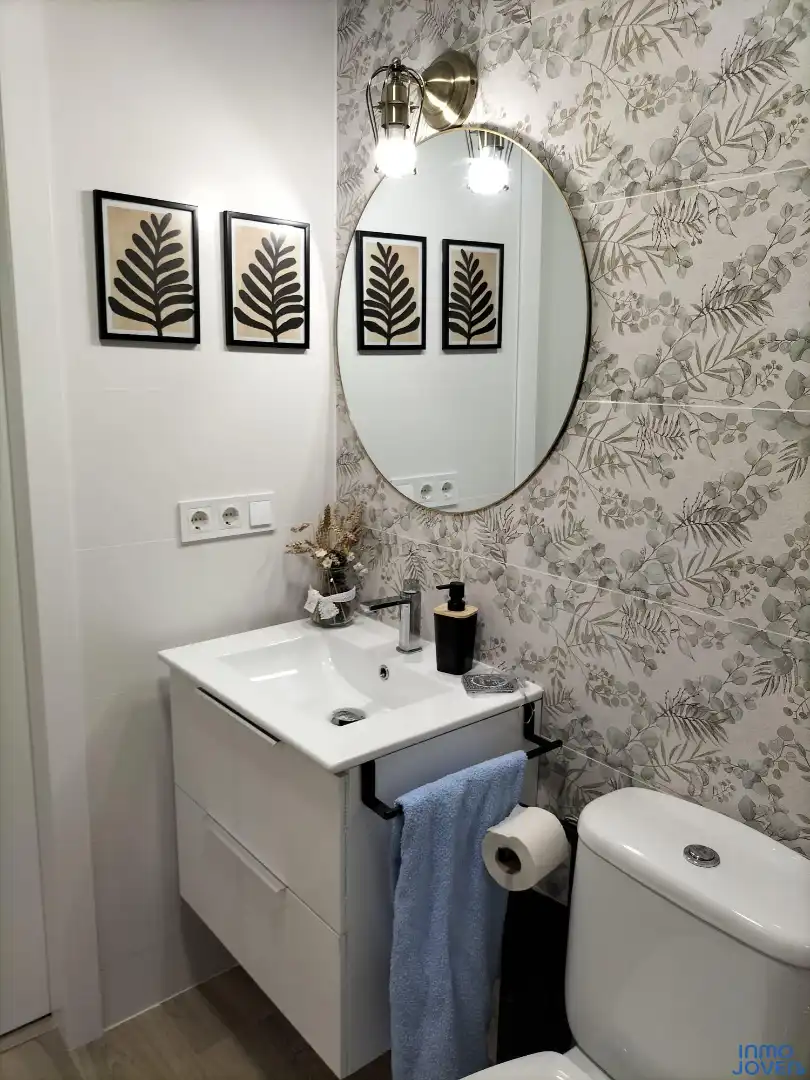 Bathroom of Apartments for rent in El Campello  with Air Conditioner, Heating and Terrace