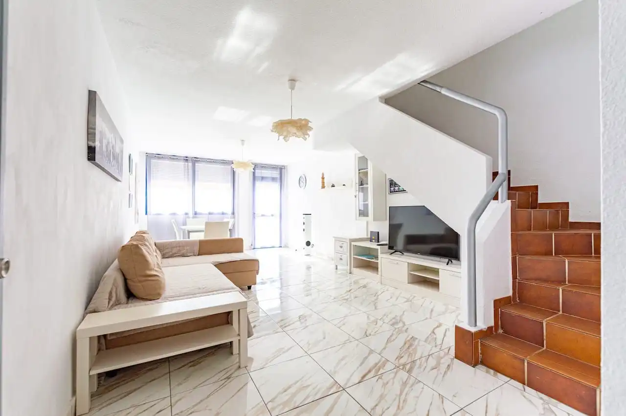 Wohnzimmer von Maisonette zum Verkauf in La Oliva mit Terrasse, Abstellraum und Möbliert