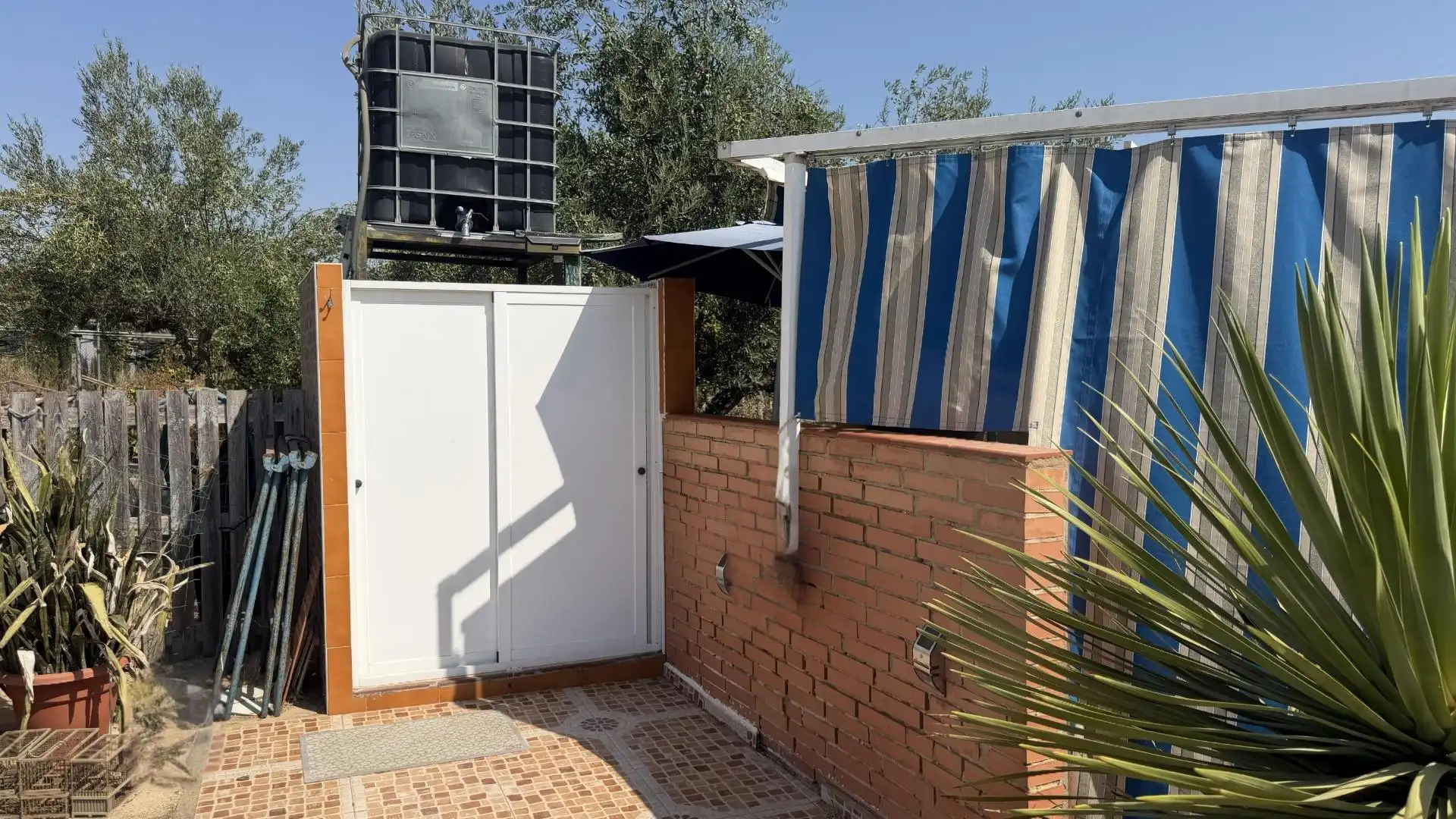 Garden of Country homes for sale in Gibraleón  with Air Conditioner, Heating and Terrace