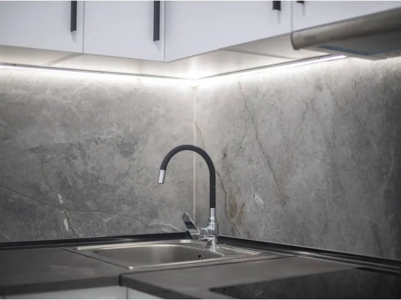 Cocina de Piso en venta en Sant Feliu de Llobregat con Aire acondicionado, Calefacción y Parquet