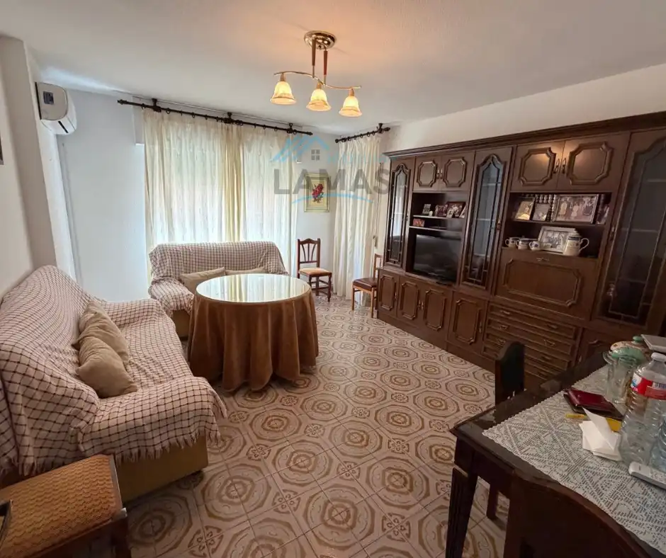 Sala de estar de Piso en venta en Navalmoral de la Mata con Aire acondicionado, Calefacción y Terraza