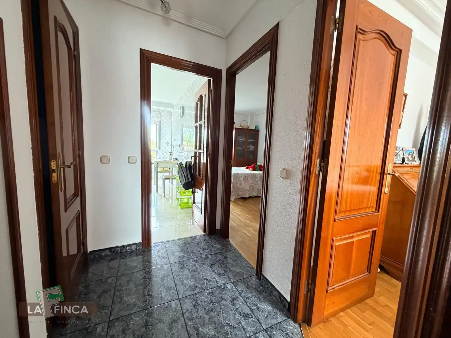 Piso con ascensor en venta en Piedras Blancas, imagen 26