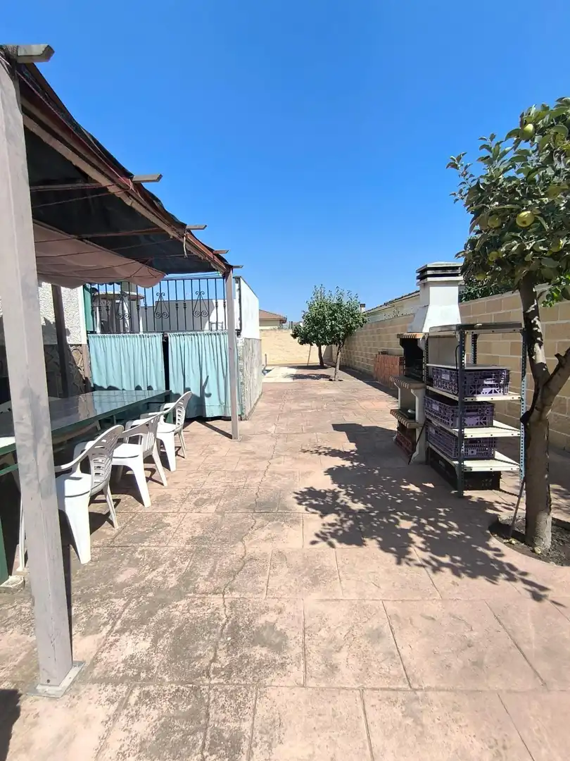 Chalet con piscina en venta en Carranque, imagen 11