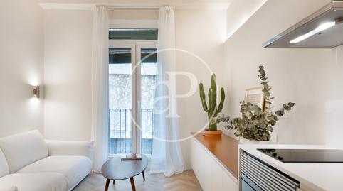 Foto 2 de Pis en venda a Carrer de L'est, El Raval,  Barcelona Capital