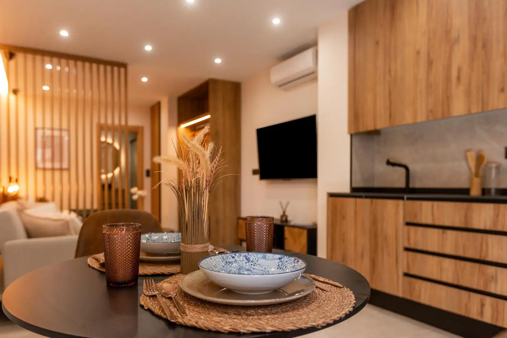 Kitchen of Study for sale in Granada  with Air Conditioner, Heating and Furnished