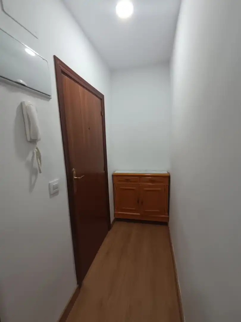 Flat for rent in Madrid  with Heating, Terrace and Oven
