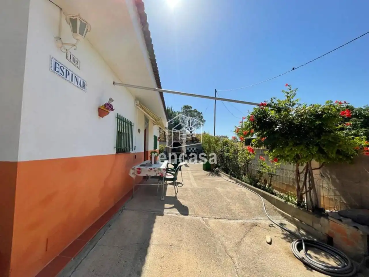 Vista exterior de Casa o chalet en venta en Torres de Segre con Jardín privado, Terraza y Piscina